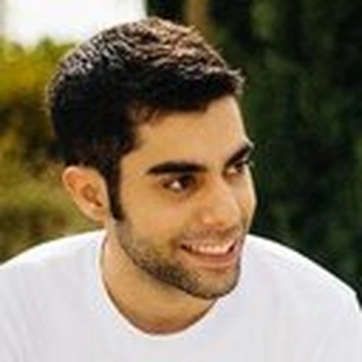 Jens P.